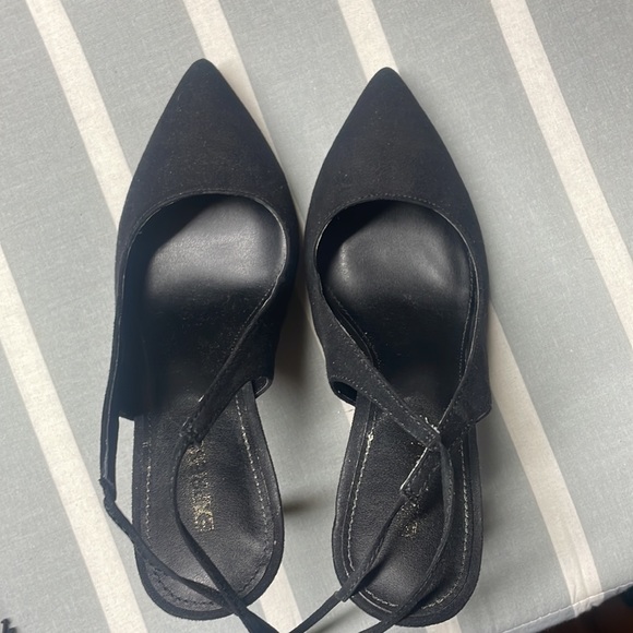 Black lace up stiletto heel - Picture 5 of 7